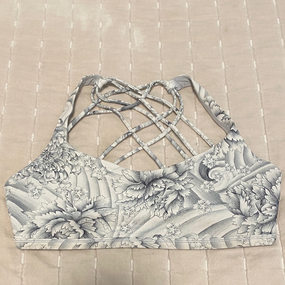 Lululemon Gray Floral Strappy Bra